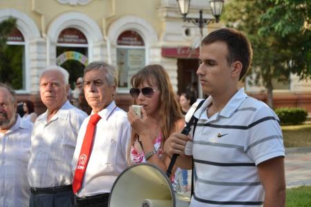 Астрахань. «Детям войны» - достойную жизнь! Правительство – в отставку!