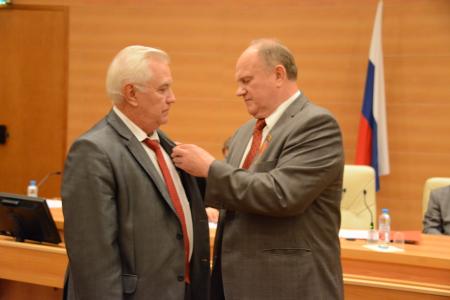 Г.А. Зюганов: Мы собрали необходимое число подписей за отставку правительства