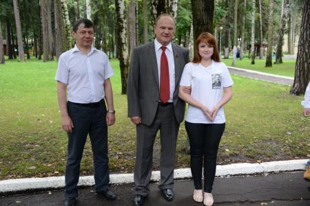 Учиться, учиться и еще раз учиться. Г.А. Зюганов провел встречу с молодыми пропагандистами партии