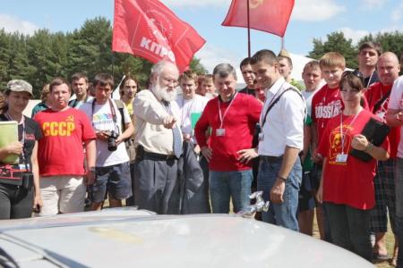 Д.Г. Новиков посетил молодёжный форум на Селигере