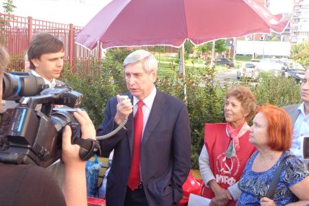Иван Мельников на встрече с москвичами: «Имея полномочия Мэра, можно решить все городские проблемы»
