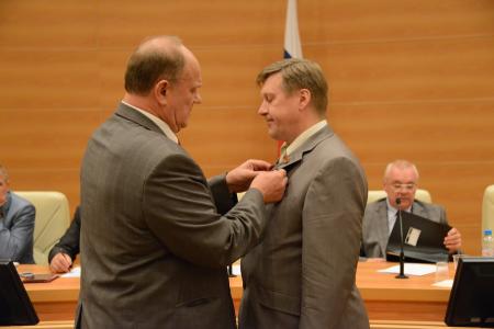 Г.А. Зюганов: Мы собрали необходимое число подписей за отставку правительства