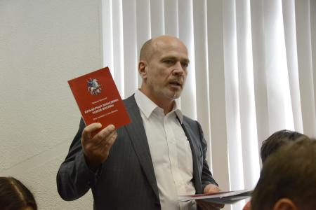 «Приоритет – социальной политике и экономике». В ИА «Интерфакс» прошла презентация программы кандидата на пост Мэра Москвы И.И. Мельникова