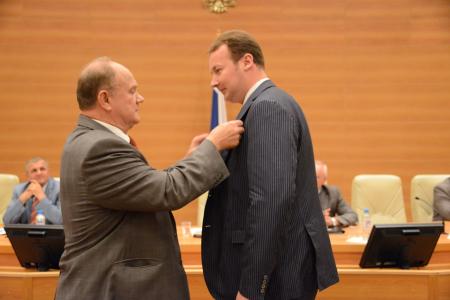 Г.А. Зюганов: Мы собрали необходимое число подписей за отставку правительства