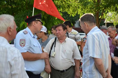 Астрахань. «Детям войны» - достойную жизнь! Правительство – в отставку!