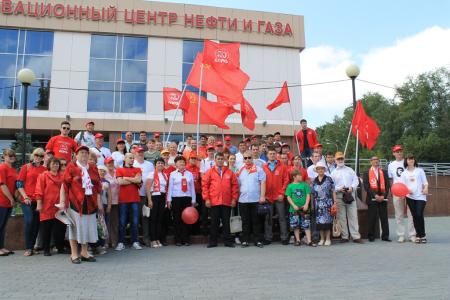 В Тюмени состоялась серия митингов «Антикапитализм», посвященных общероссийской акции протеста КПРФ «Правительство Медведева в отставку!»