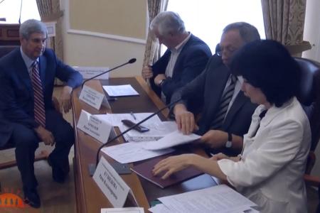 "Рассвет ТВ": Кандидат в мэры Москвы №1 И.И.Мельников сдал в Мосгоризбирком подписи муниципальных депутатов