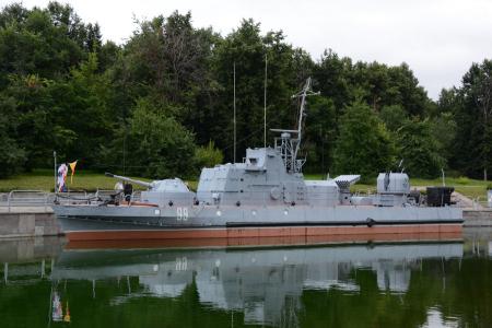 Иван Мельников вместе с моряками отметил День Военно-Морского Флота: Нужно чтить традиции и укреплять ВМФ!