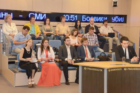 Г.А. Зюганов: «Впереди – горячая осень!» Пресс-конференция лидера КПРФ в РИА «Новости»