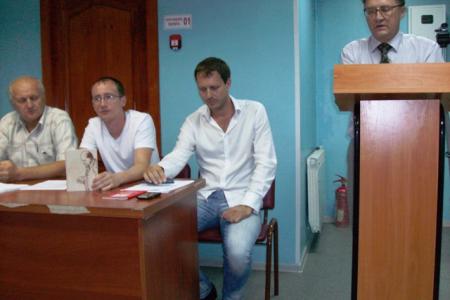 "Светить всегда, светить везде...". Из опыта работы барнаульской первичной организации КПРФ «Солнечная» 