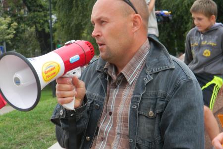 Калининград. Коммунисты провели митинг в защиту рабочих «Автотора»