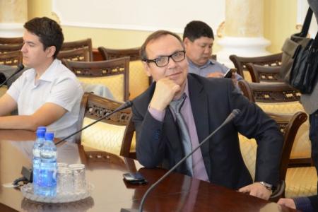 Республика Якутия. Депутат Госдумы С.П. Обухов встретился со студентами и преподавателями Северо-Восточного Федерального университета