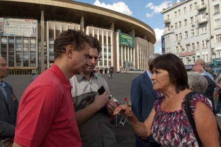И.И. Мельников на встрече с москвичами: «Власть под любыми предлогами сокращает очередь на жилье, выводя граждан из категории нуждающихся»