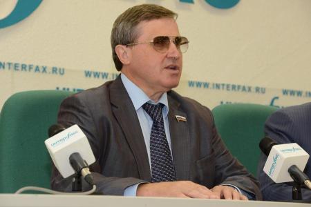 Олег Смолин: «Мы не будем раскрывать все карты по поводу законопроектов, которые собираемся внести на рассмотрение Госдумы»