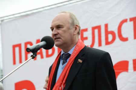 КПРФ.ТВ. Г.А. Зюганов на митинге в Москве: «Сегодня речь идет не просто об отставке правительства, речь идет о судьбе страны!»