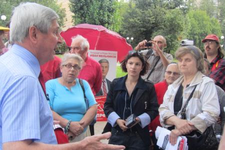 Иван Мельников: «Власть сейчас – не власть народа и не власть для народа»
