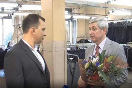 Кандидат в Мэры Москвы Иван Мельников в свой День рождения встретился с трудовым коллективом фабрики «Большевичка». Прямая трансляция