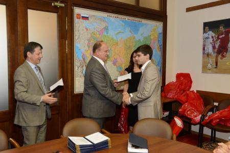 Г.А. Зюганов вручил дипломы выпускникам Центра политической учебы при ЦК КПРФ