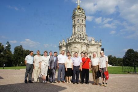 Кандидат в губернаторы Московской области Константин Черемисов посетил город Климовск