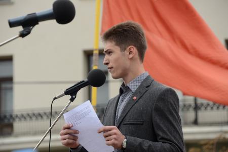 КПРФ.ТВ. Г.А. Зюганов на митинге в Москве: «Сегодня речь идет не просто об отставке правительства, речь идет о судьбе страны!»