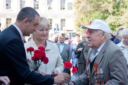 Томские коммунисты наградили ветеранов войны юбилейными медалями ЦК КПРФ
