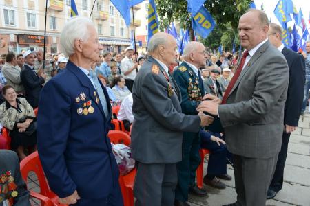 Победа будет за нами! Итоговый репортаж о рабочей поездке Г.А. Зюганова в Орловскую область