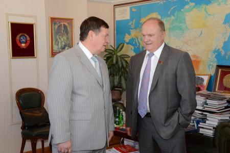Г.А. Зюганов провел рабочую встречу с кандидатом в губернаторы Владимирской области А.В. Бобровым
