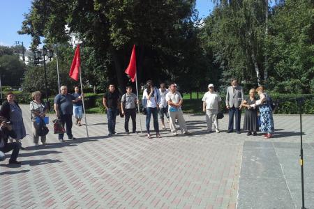 Тюменские коммунисты поддержали сотрудников ДПС, рассказавших о коррупции в правоохранительных органах