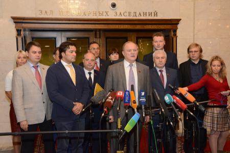 Г.А. Зюганов: Мы настаиваем на безотлагательном рассмотрении наших законопроектов в Госдуме
