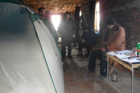 В Хакасии группа шахтеров сухой голодовкой добивается выплаты задолженности по зарплате 