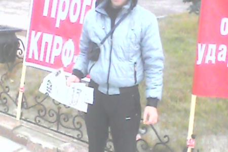 В поселке Тазовский Ямало-Ненецкого АО прошел пикет с требованием отставки правительства