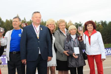 Псков. Коммунисты приняли участие в юбилейных мероприятиях, связанных с 25 летием спортивного центра «Юность» 