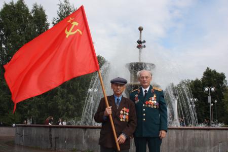 Томские коммунисты в День окончания Второй мировой войны провели митинг