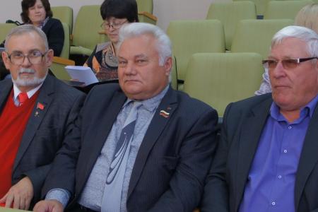 Курганские коммунисты приняли участие в конференции по патриотическому воспитанию молодежи