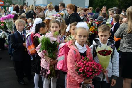 Г.А. Зюганов посетил московскую школу имени Зои и Александра Космодемьянских