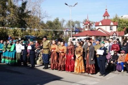 Курган. Коммунисты приняли участие в праздничных мероприятиях казаков 