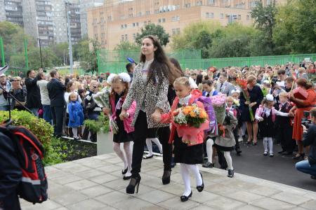 Г.А. Зюганов посетил московскую школу имени Зои и Александра Космодемьянских