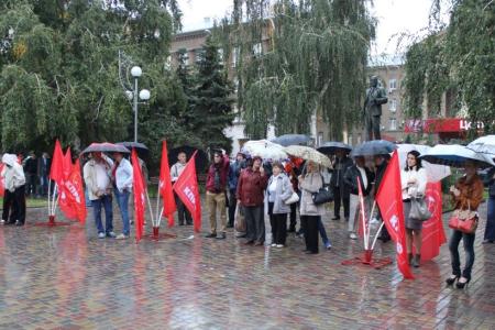 Волгоград. Коммунисты бойкотировали первое заседание гордумы нового созыва