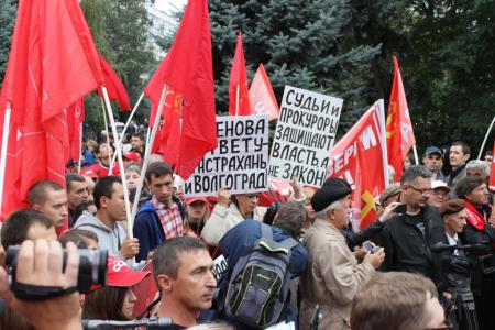 Депутаты Госдумы пообещали губернатору Волгоградской области Боженову общероссийские акции протеста