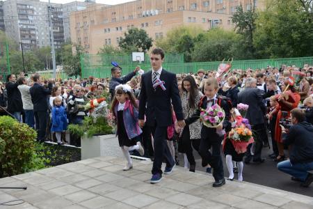 Г.А. Зюганов посетил московскую школу имени Зои и Александра Космодемьянских