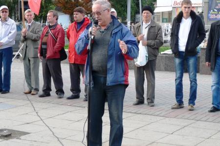 Митинг КПРФ в Саратове против фальсификации итогов выборов 8 сентября