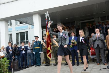 Г.А. Зюганов посетил московскую школу имени Зои и Александра Космодемьянских