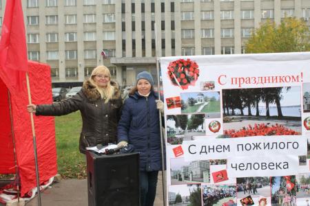 В октябре коммунисты Костромы провели пять уличных акций