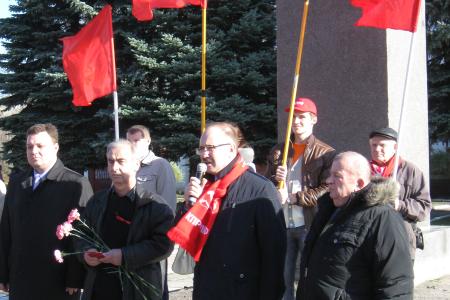 Орловская область, город Болхов. Памятник В.И. Ленину восстановлен и торжественно открыт!