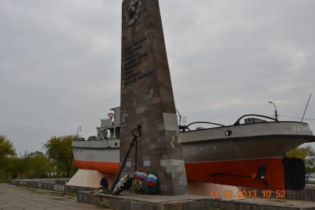 В городе-герое Волгограде прошел коммунистический субботник