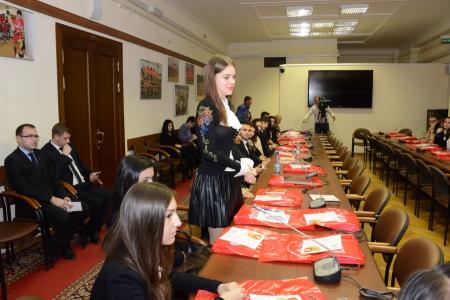 Будущее - за молодежью! Г.А.Зюганов встретился со студентами МГИМО