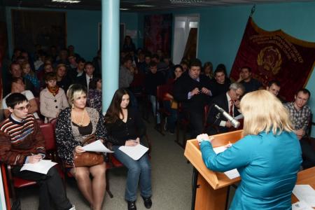«Работая дружно — добьемся цели!». Алтайские комсомольцы провели отчетно-выборную конференцию