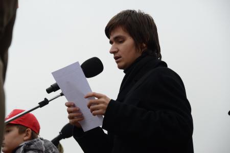 "Эхо Москвы". Г.А.Зюганов на митинге памяти павших 20 лет назад защитников Дома Советов: "Нам как никогда требуется единство русских"