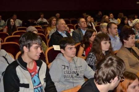 В Новосибирске прошел конкурс-фестиваль комсомольской песни «Беспокойные сердца»