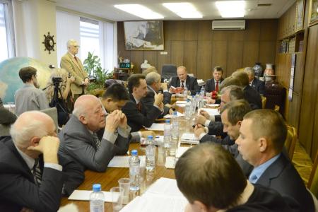 «Возрождение дружбы народов — это благороднейшая задача». Г.А. Зюганов принял участие в круглом столе в редакции газеты «Правда»